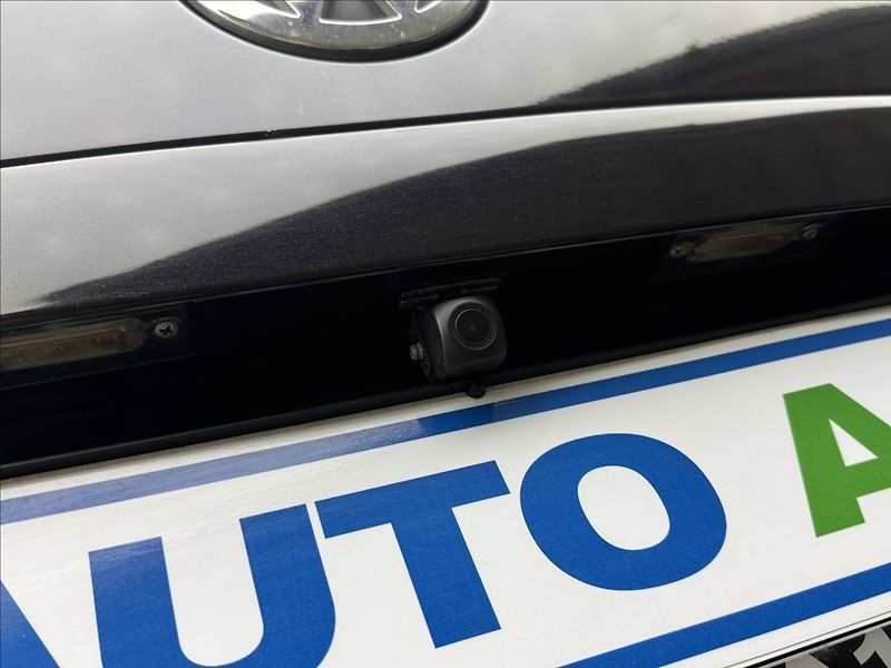 Volkswagen Multivan 2,5 4X4 DPH NZTOP EL.DVEŘE TZ - fotka 34 z 37