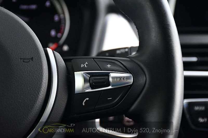 BMW Řada 2 216d GT TAŽNÉ ČR 7MÍST 1M - fotka 30 z 54