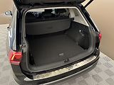 Volkswagen Tiguan (2020) 2.0 TDI DSG keyless - náhled 10