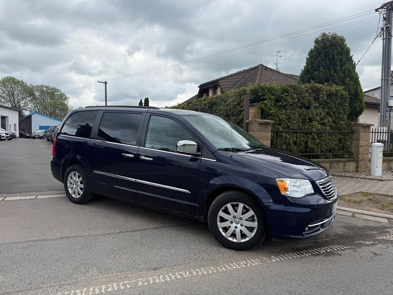 Chrysler Town & Country (2012)  3,6 Limit 2x DVD Śíbr 2012 - fotografie inzerátu