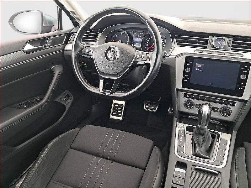 Volkswagen Passat (2017) Alltrack 2.0 TDI, 4X4 - fotka 7 z 21