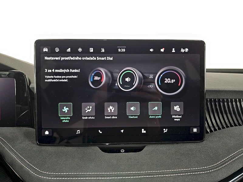 Škoda Superb (2025) 2.0TSi 195kW 4X4 SPORTLINE WEB - fotka 25 z 39