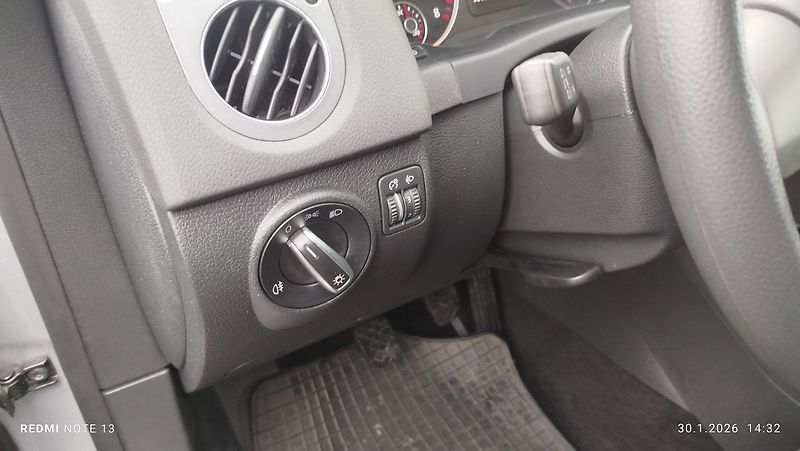 Volkswagen Tiguan (2016) 1.4 Tsi  řemen 92 kw - fotka 11 z 41