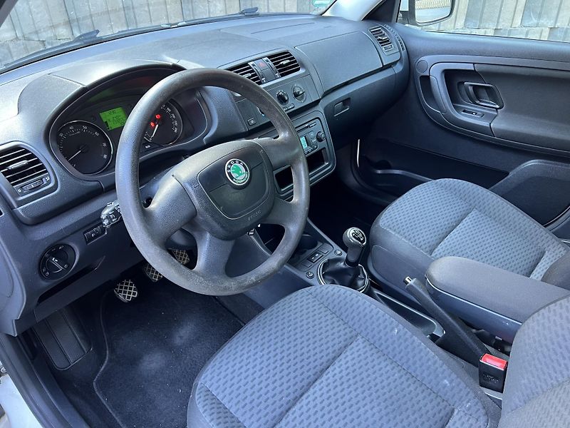 Škoda Fabia combi 1.2 TSi 63 kW NOVÁ STK - fotka 9 z 15