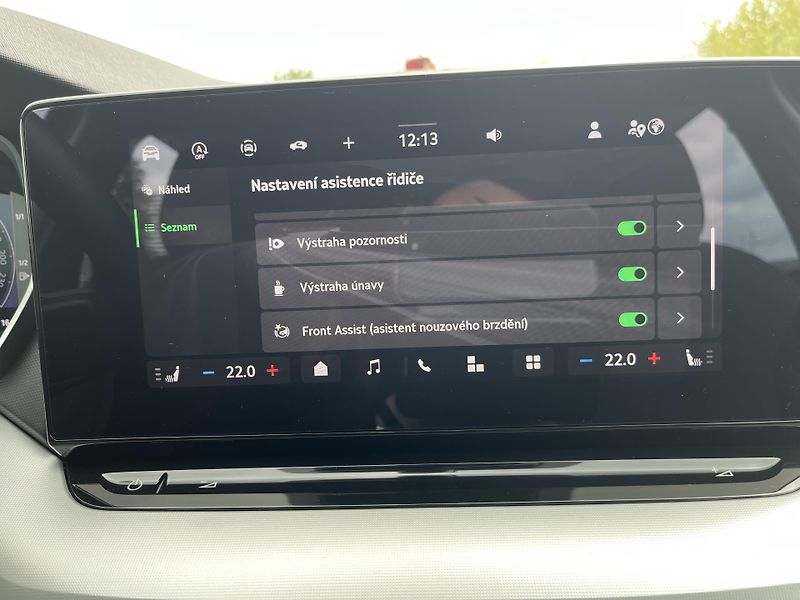 Škoda Octavia 1.5TSI SELECTION - fotka 20 z 23