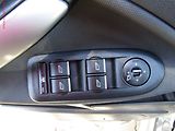 Ford Kuga (2011) 2.0 TDCi, AC, navi, park - náhled 11