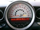 Mini Cooper S (2011) 1,6i AC TEMP ALU 135kW - náhled 19