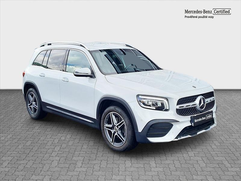 Mercedes-Benz GLB 200 4MATIC AMG Line - fotka 7 z 22