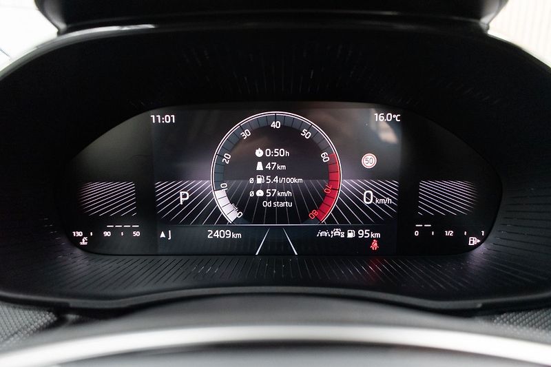 Škoda Fabia 1.0 TSI DSG*130 EDITION*ZÁRUKA - fotka 21 z 35