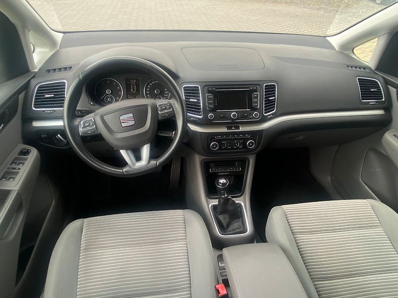 Seat Alhambra (2012) 1.4 TSi 110kW - fotka 7 z 27