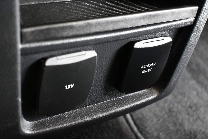 Ford S-MAX (2021) 2.0 7 Míst LED Tažné TITANIUM - fotka 25 z 34