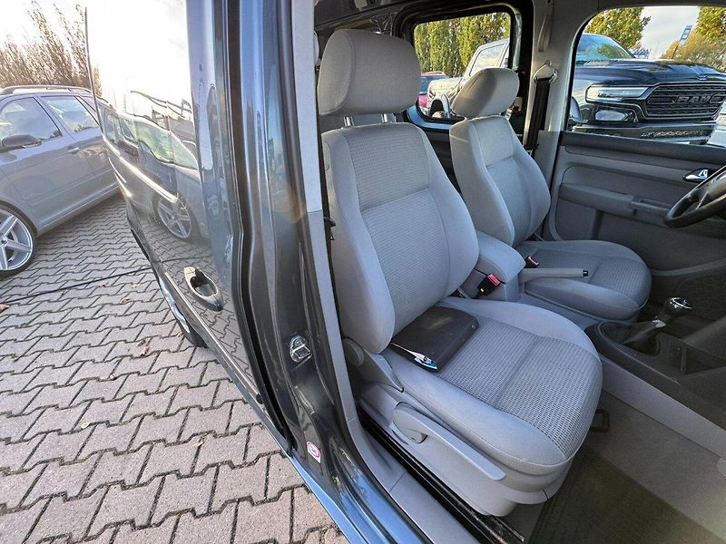 Volkswagen Caddy (2005) 2,0SDI 51KW 7 MÍST 2X ŠOUPAČKY - fotka 36 z 50