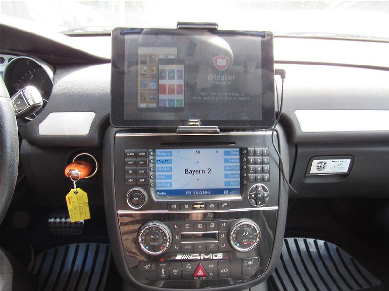 Mercedes-Benz Třídy R 3,0 320 CDI L 4-Matic - fotka 18 z 35