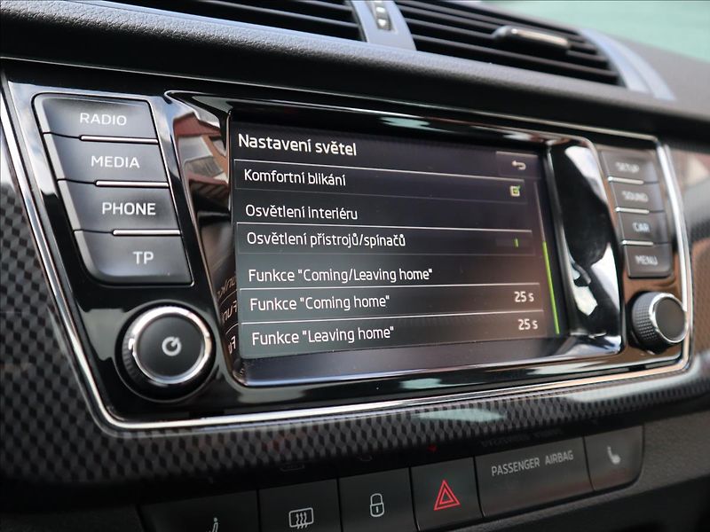 Škoda Fabia 1,2 TSI 81kW Monte Carlo DSG - fotka 20 z 37