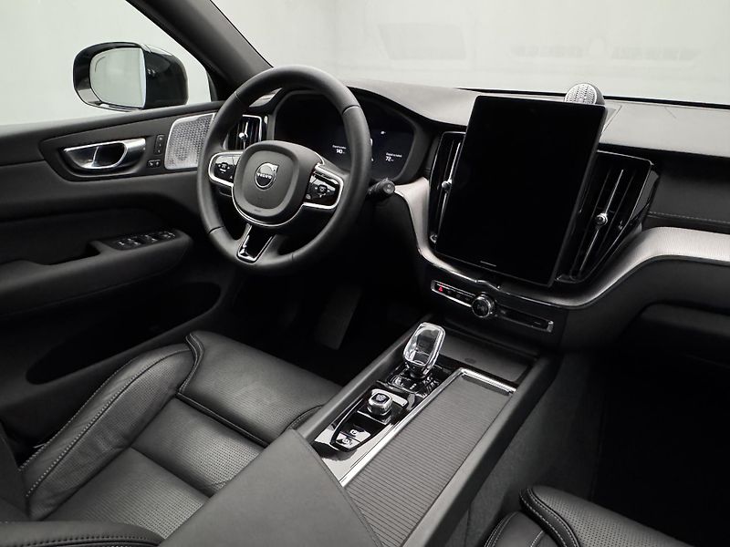 Volvo XC60 T6 AWD RECHARGE ULTRA CZ 1.maj - fotka 30 z 57