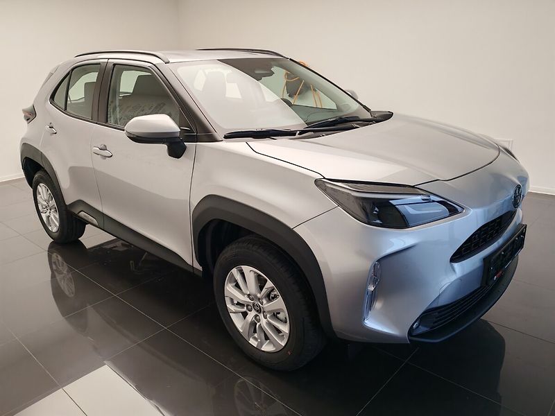 Toyota Yaris Cross 1.5 AT Hybrid Comfort - fotka 3 z 31