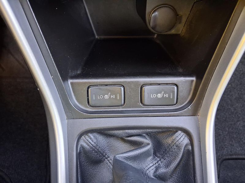 Suzuki SX4 S-Cross (2014) 1,6i 88kw LPG 4x4 NAVI 2x KOLA - fotka 26 z 35
