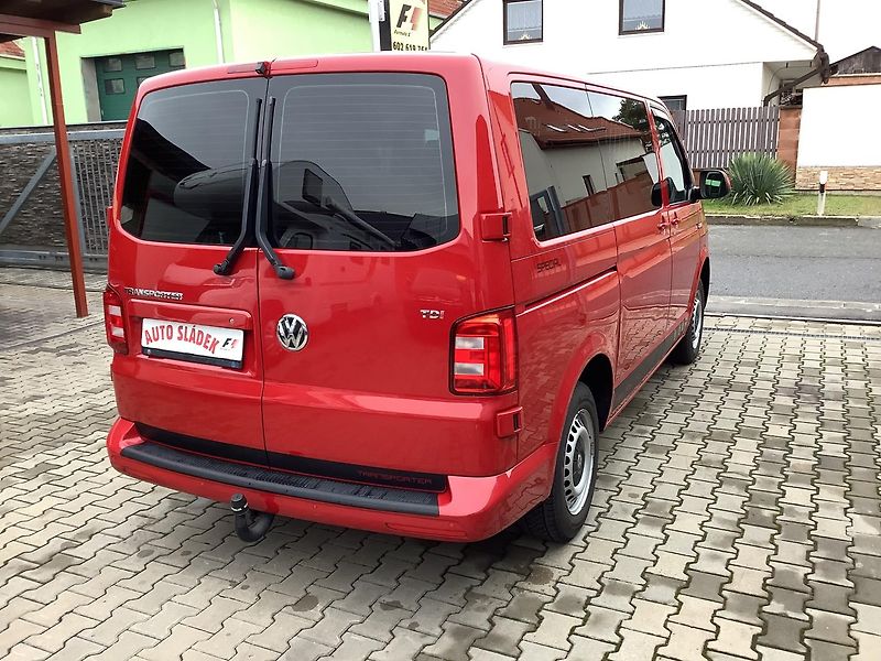 Volkswagen Transporter (2017) T6 Kombi, Webasto, Kamera - fotka 6 z 25