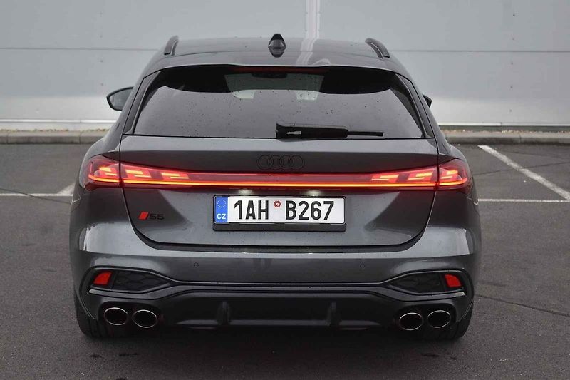 Audi S5 patří k autům, která se povedla.