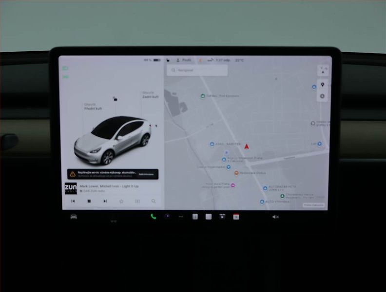 Tesla Model Y (2021) Long Range AWD 75kWh, SoH 91% - fotka 20 z 22