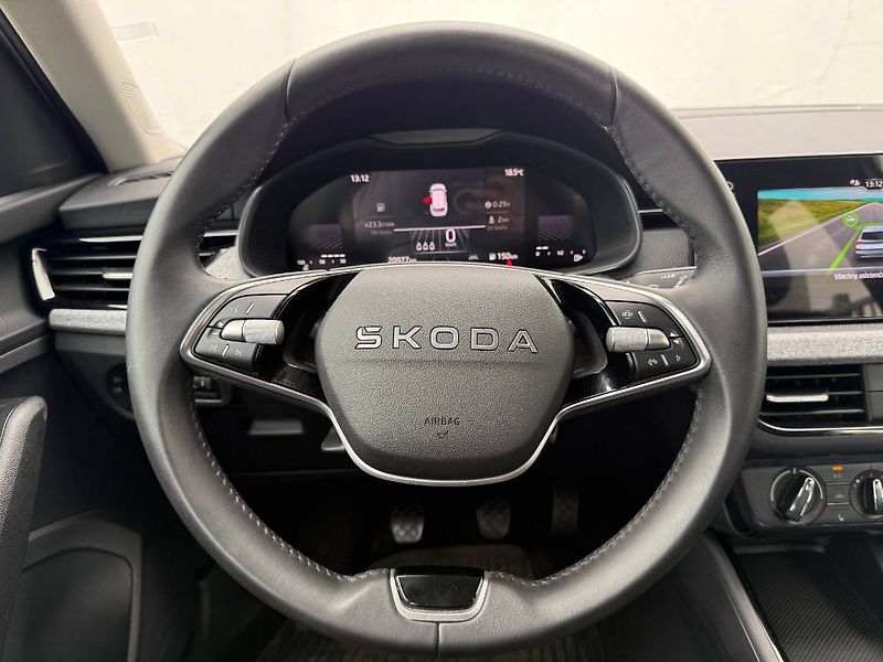Škoda Kamiq (2025) 1.0 TSI 85 kW 130 let - fotka 10 z 21