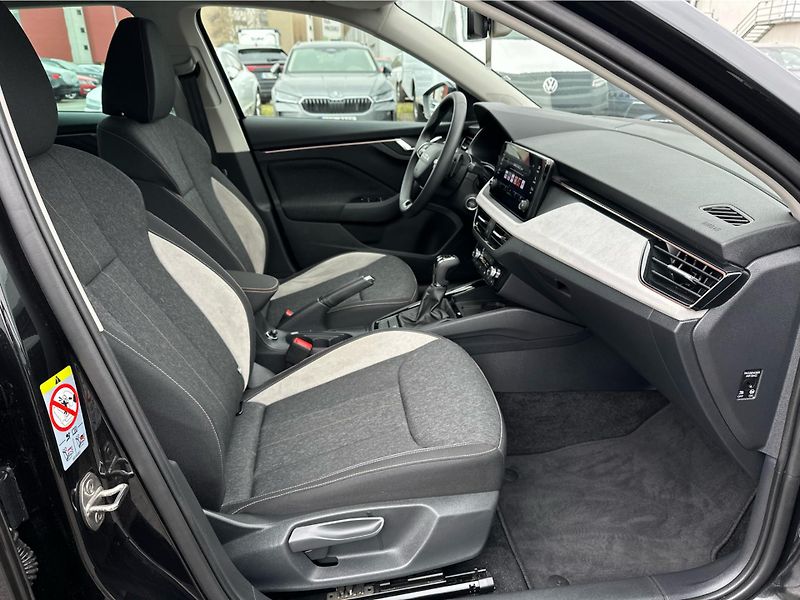 Škoda Scala (2025) 1.5TSI DSG  TOP SELEC - fotka 16 z 23