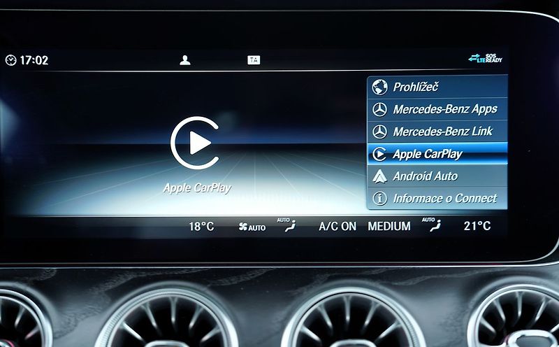 Mercedes-Benz Třídy E E 53 AMG 4Matic+/440PS - fotka 45 z 50