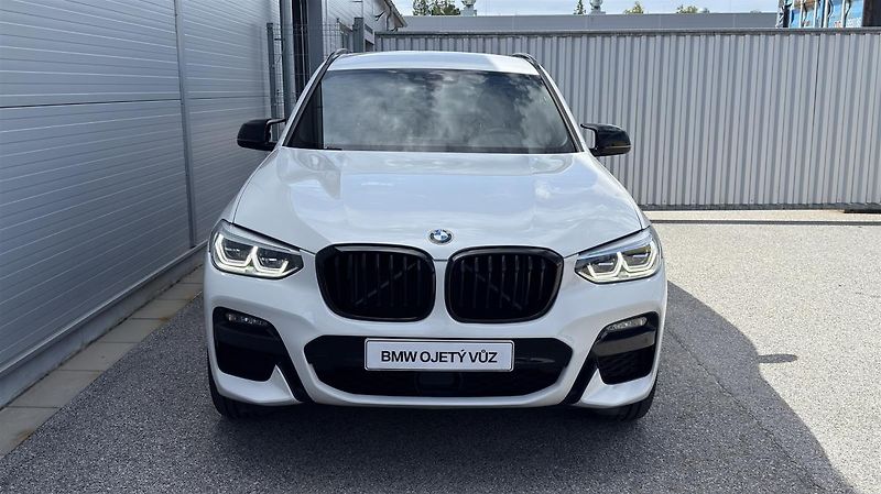 BMW X3 xDrive30d Mpaket - fotka 8 z 12