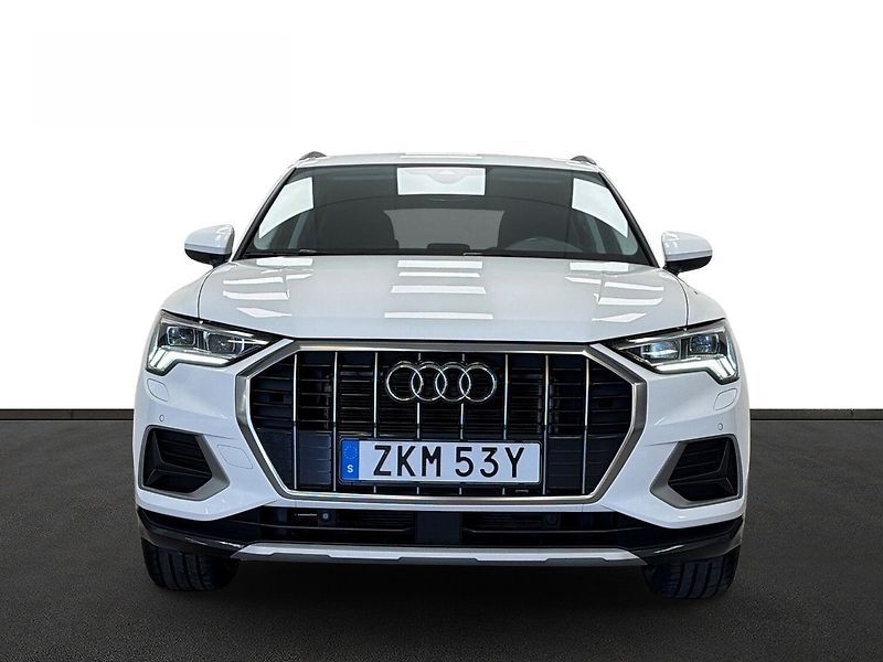 Audi Q3 35TFSI Matrix Kam NezTop Taž - fotka 2 z 20