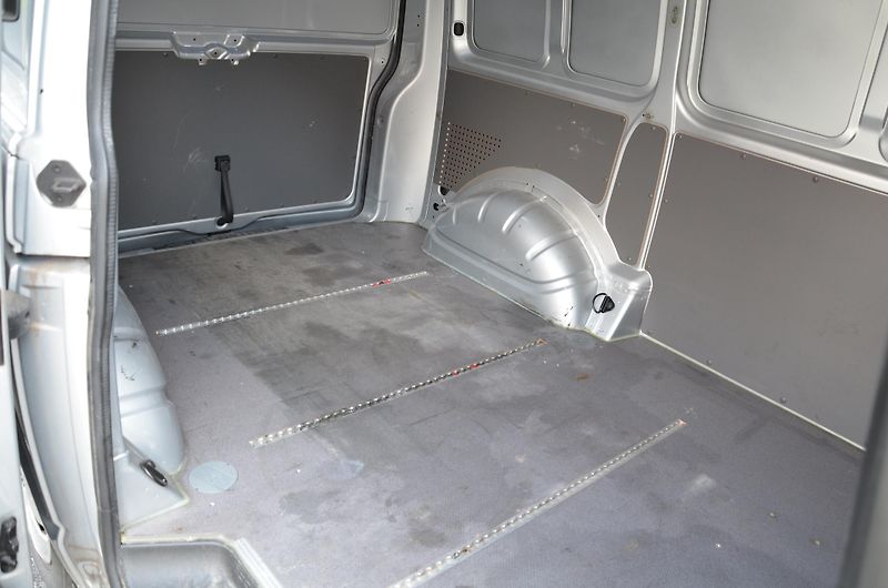 Volkswagen Transporter (2021) 2.0TDI 110kW  4dveř  - fotka 9 z 10