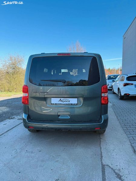Fiat Ulysse Ulysse2.2 MTJ 180k 8AT L2 - fotka 8 z 13