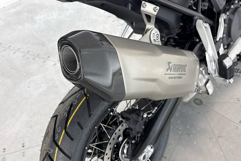 BMW F 900 GS - fotka 6 z 13