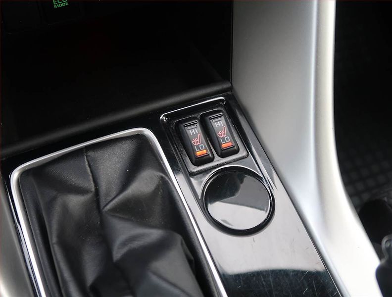 Mitsubishi Eclipse Cross (2019) 1.5 T-MIVEC, Tempomat - fotka 18 z 22