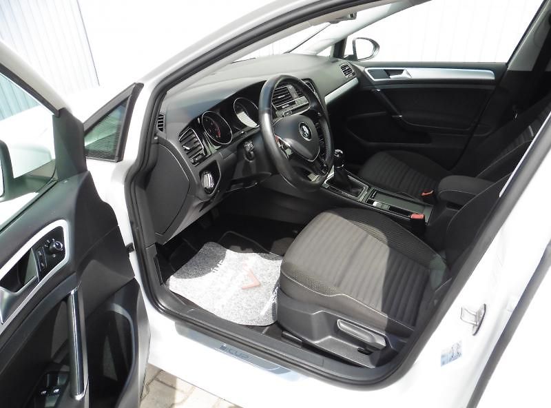 Volkswagen Golf Variant 1,4 TSi Cup Navi - fotka 10 z 14