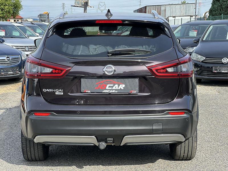 Nissan Qashqai 1.3DIG-T KAMERA PŮVOD ČR - fotka 6 z 40