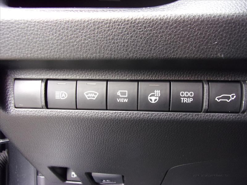 Toyota RAV4 2,5 PHEV 4WD Executive odp.DPH - fotka 29 z 33