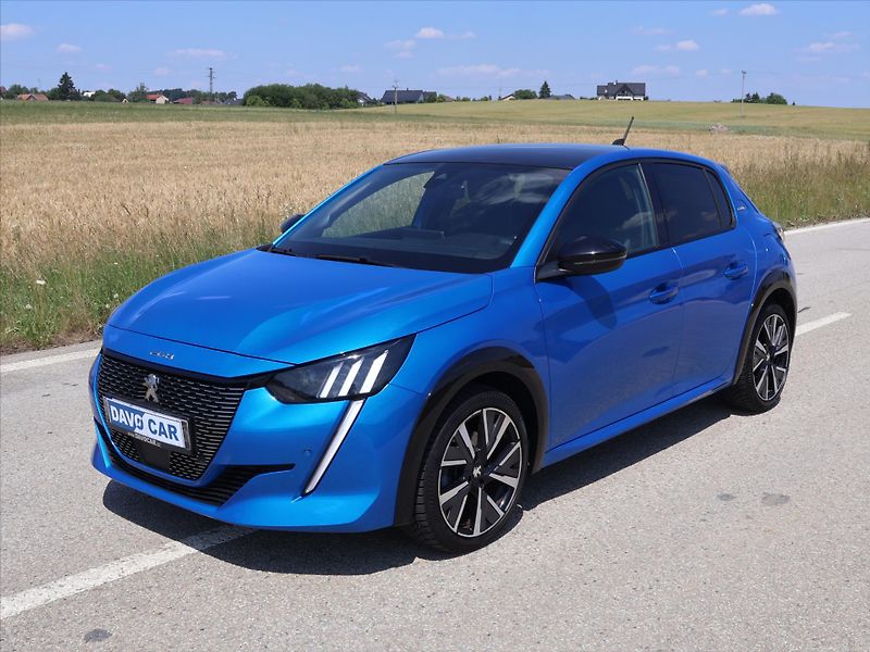 Peugeot 208 1,2 PT 74kW GT-Line LED - fotka 3 z 26