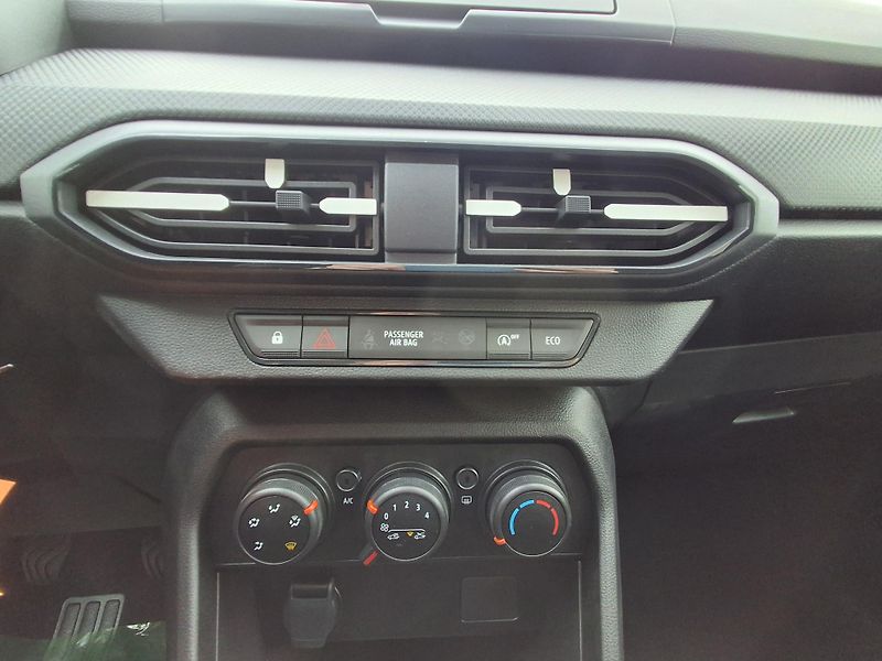 Dacia Sandero (2026) Essential Tce 100 - fotka 16 z 30