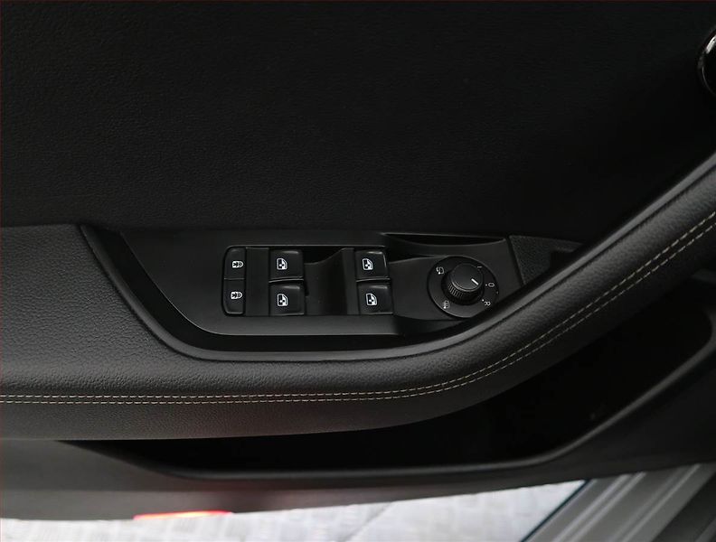 Škoda Superb (2022) Scout 2.0 TDI, Scout - fotka 29 z 29