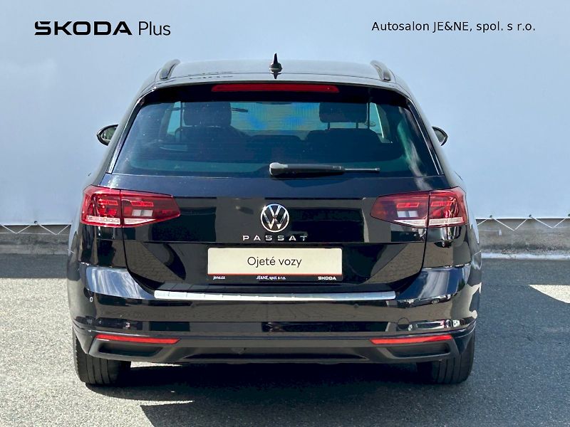 Volkswagen Passat (2021) Business 2.0 TDI 110 kW DSG Va - fotka 9 z 29