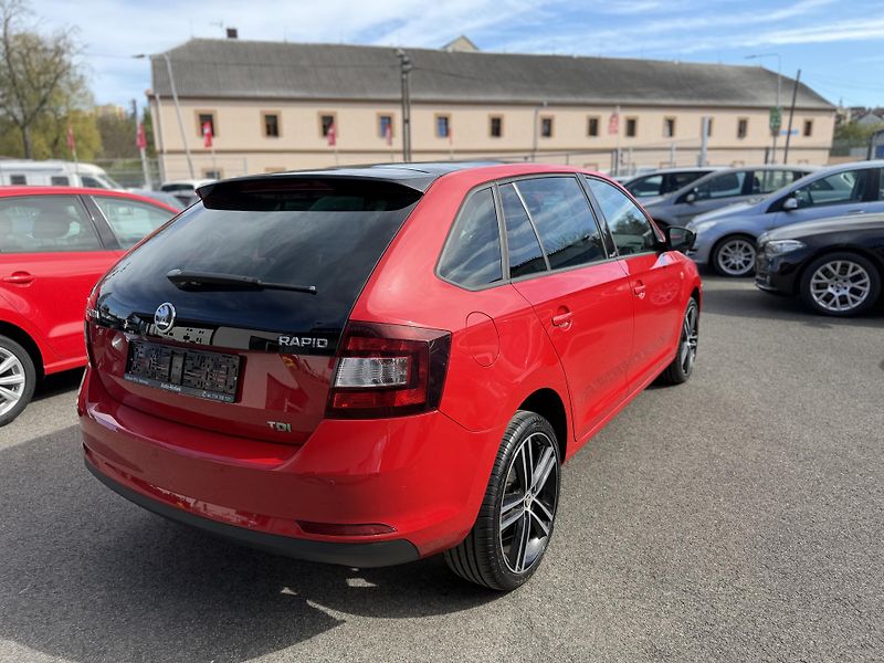 Škoda Rapid 1.6 TDI, 77kw, SPORT - fotka 3 z 16