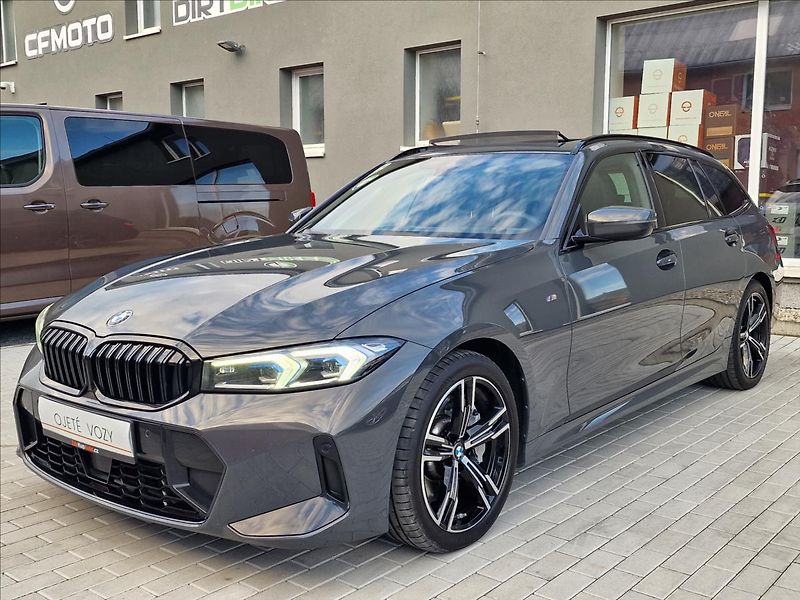 BMW Řada 3 330d Xdrive M-Sport ČR,1.Maj. - fotka 5 z 50