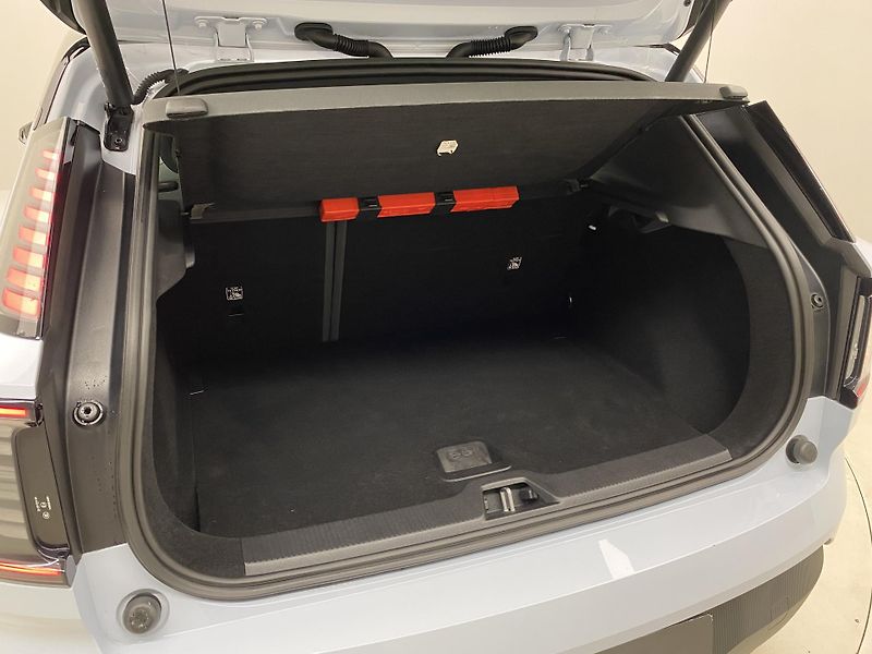 Volvo EX30 TWIN AWD ULTRA CZ 1.maj. - fotka 6 z 66