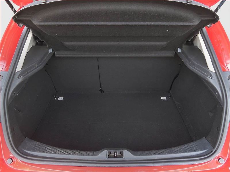 Renault Mégane (2014) 1.5 dCi, Tempomat - fotka 14 z 17