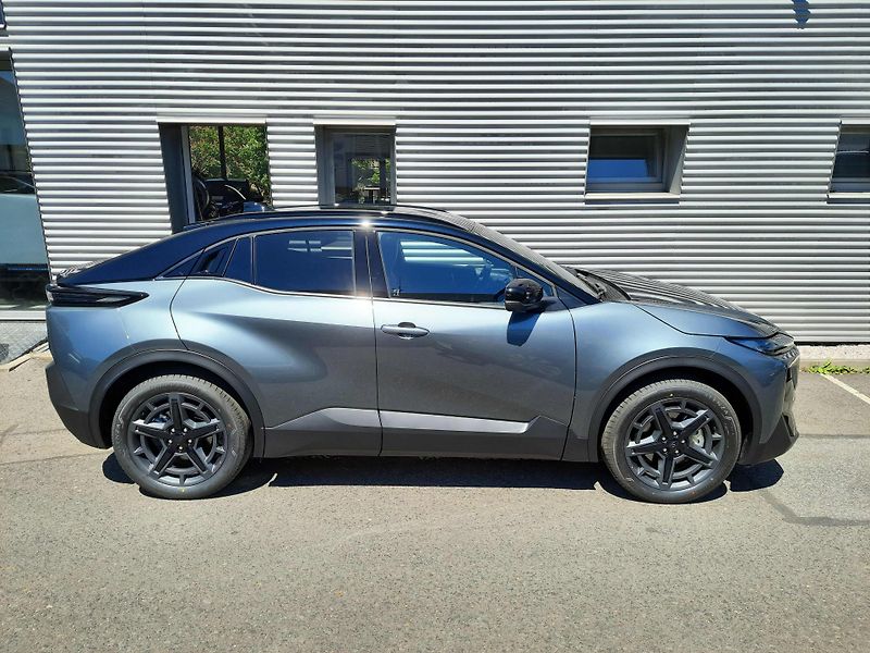 Subaru Uncharted (2026) Executive 77 kWh AWD 252 kW - fotka 51 z 64