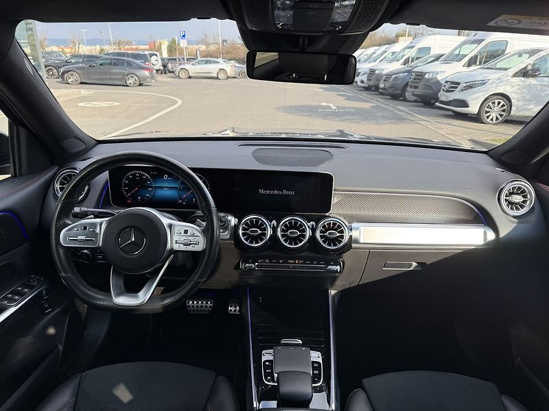 Mercedes-Benz GLB (2021) 220 d 4MATIC - fotka 19 z 46