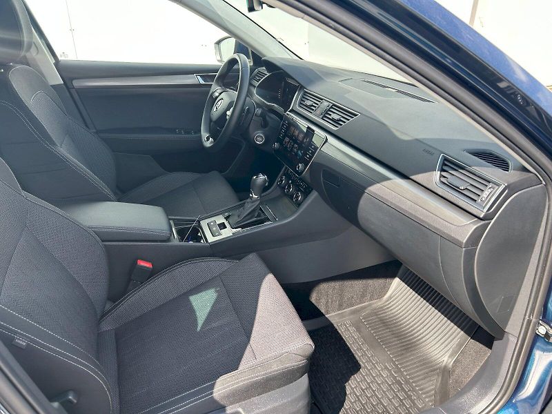 Škoda Superb (2023) Combi Style 2,0 TDI 110 kW 7-s - fotka 11 z 30
