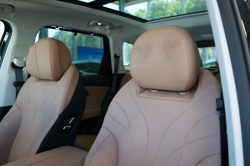 Chery Ostatní (2026) UNIQUE 1.5 TGDI PHEV - fotka 15 z 59