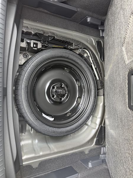 Cupra Formentor (2026) 2.0TDI TRIBE 150k DSG ZÁRUKA 5 - fotka 41 z 45
