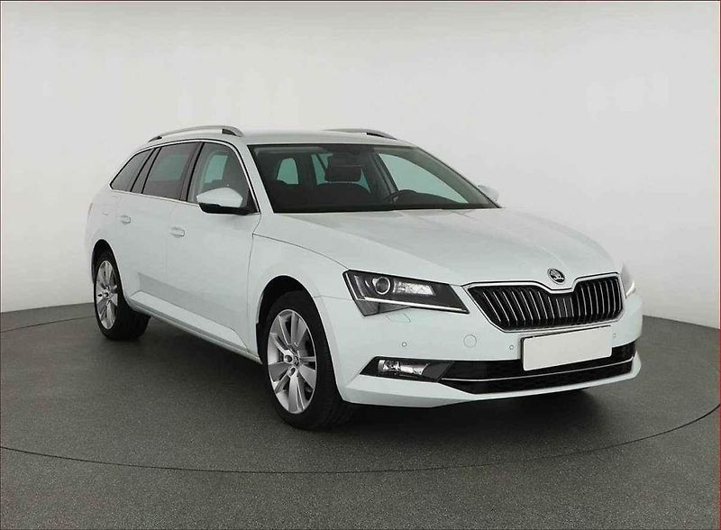 Škoda Superb 2.0 L&K 4x4 DSG.